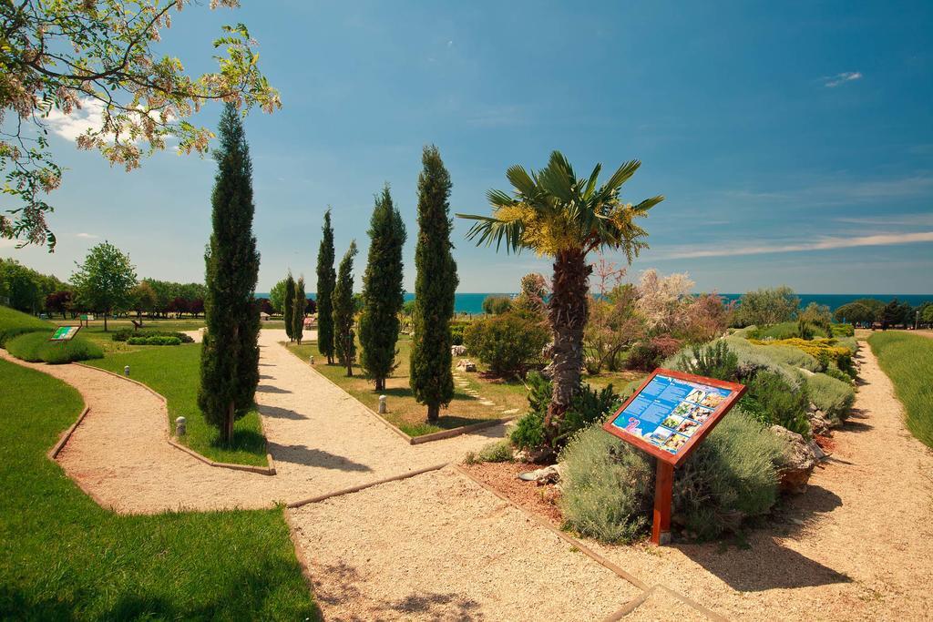 Mobile Homes Premium Vista Mare Park Umag By Camp4You Ngoại thất bức ảnh