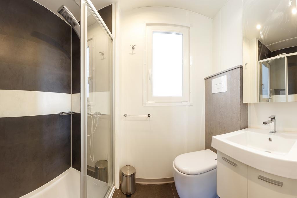 Mobile Homes Premium Vista Mare Park Umag By Camp4You Ngoại thất bức ảnh