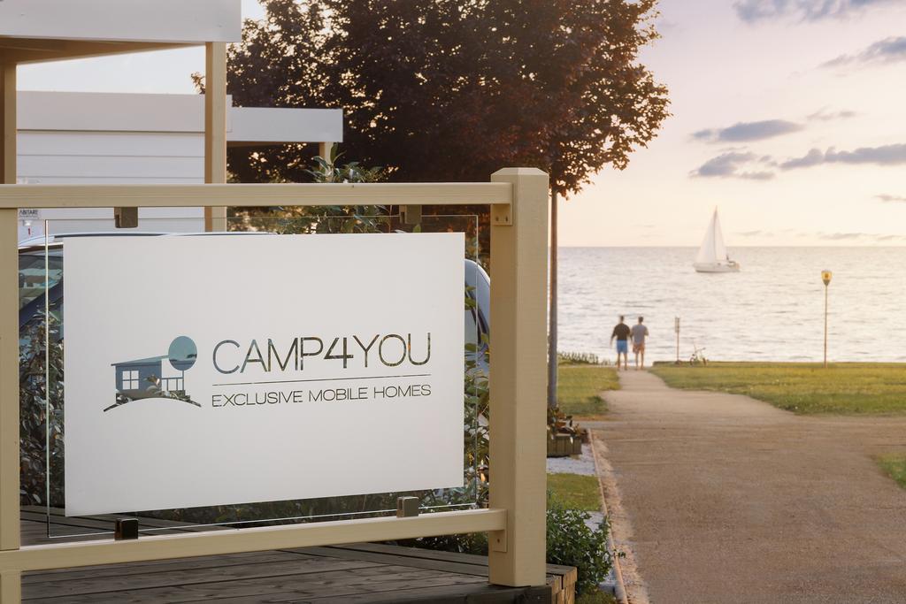 Mobile Homes Premium Vista Mare Park Umag By Camp4You Ngoại thất bức ảnh